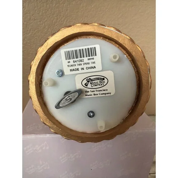 San Francisco Music Box Spring Horse Carousel Plays Younger Than Springtime NIB - Picture 16 of 17